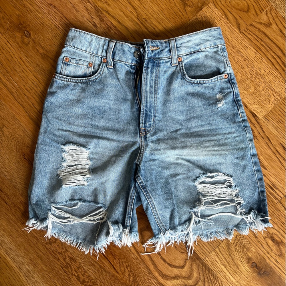 H&M Denim Jorts - Woman's size 4